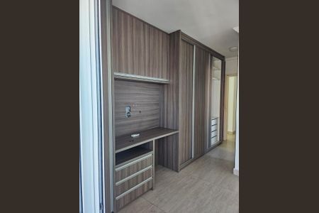 Apartamento à venda com 82m², 3 quartos e 2 vagas Apartamento à venda com 82m², 3 quartos e 2 vagasQuarto
