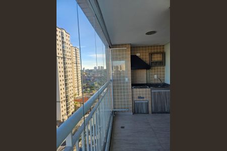 Apartamento à venda com 82m², 3 quartos e 2 vagas Apartamento à venda com 82m², 3 quartos e 2 vagasVaranda