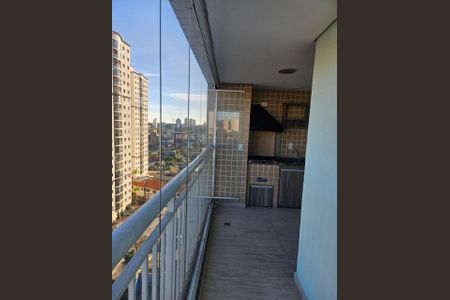 Apartamento à venda com 82m², 3 quartos e 2 vagas Apartamento à venda com 82m², 3 quartos e 2 vagasVaranda