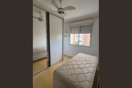 Quarto de apartamento para alugar com 2 quartos, 67m² em Petrópolis, Porto Alegre