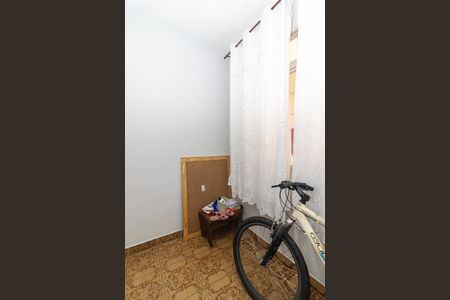Quarto 2 de casa para alugar com 3 quartos, 85m² em Padre Miguel, Rio de Janeiro