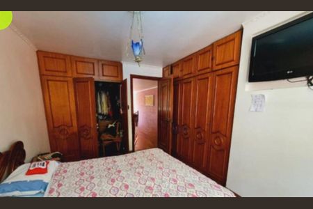 Foto 05 de casa à venda com 3 quartos, 200m² em Jardim Virginia Bianca, São Paulo