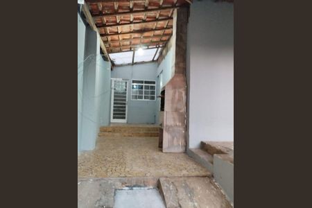 Casa à venda com 121m², 2 quartos e 4 vagas