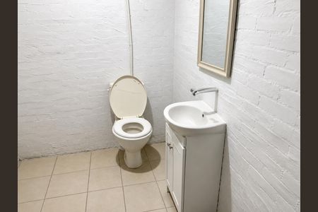 Banheiro de casa para alugar com 2 quartos, 90m² em Alto da Boa Vista, Mauá