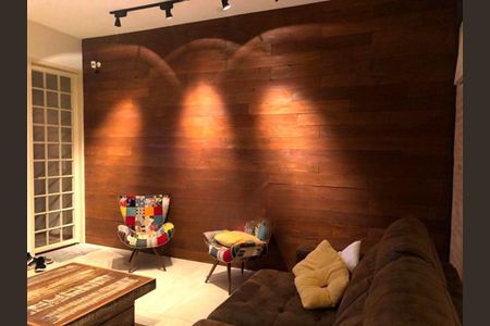 Casa à venda com 4 quartos, 280m² em Jardim Marajoara, São Paulo