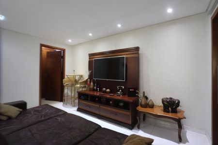 Sala de casa para alugar com 3 quartos, 175m² em Vila Antonieta, São Paulo