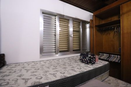 Casa à venda com 175m², 3 quartos e 4 vagasSuíte 1