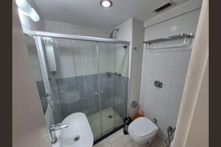 Apartamento à venda com 43m², 1 quarto e 1 vagaBanheiro