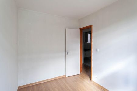 Quarto 1 de apartamento para alugar com 2 quartos, 43m² em Tony (justinópolis), Ribeirão das Neves
