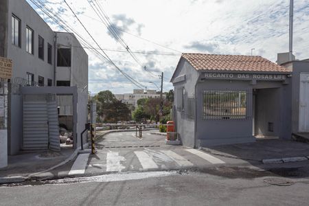 Apartamento para alugar com 43m², 2 quartos e 1 vagaFachada do condomínio