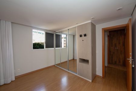 Apartamento para alugar com 110m², 3 quartos e 2 vagasQUARTO1