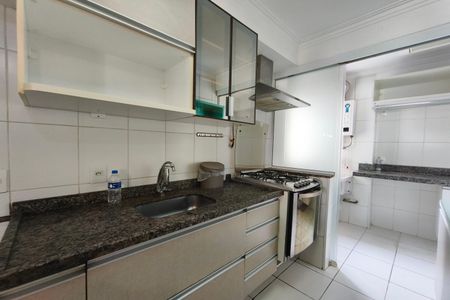 Apartamento para alugar com 107m², 3 quartos e 2 vagasCozinha