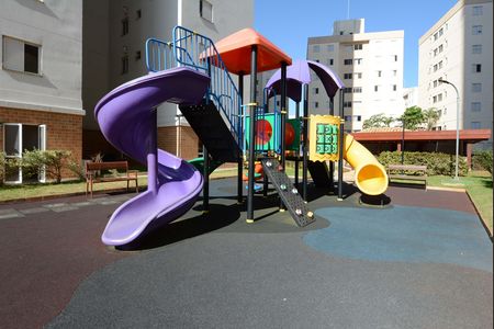 Apartamento para alugar com 107m², 3 quartos e 2 vagasÁrea comum - Playground