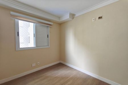 Apartamento para alugar com 107m², 3 quartos e 2 vagasQuarto 3