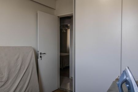 Apartamento para alugar com 180m², 3 quartos e 3 vagas Apartamento para alugar com 180m², 3 quartos e 3 vagasQuarto 2