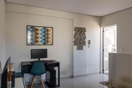 Apartamento para alugar com 180m², 3 quartos e 3 vagas Apartamento para alugar com 180m², 3 quartos e 3 vagasSala 2