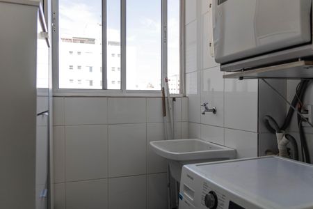 Apartamento para alugar com 180m², 3 quartos e 3 vagas Apartamento para alugar com 180m², 3 quartos e 3 vagasÁrea de Serviço
