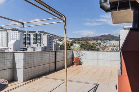 Apartamento para alugar com 180m², 3 quartos e 3 vagas Apartamento para alugar com 180m², 3 quartos e 3 vagasCobertura