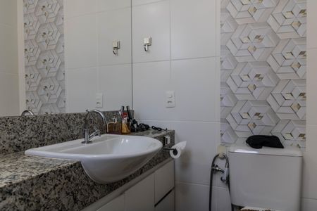Apartamento para alugar com 180m², 3 quartos e 3 vagas Apartamento para alugar com 180m², 3 quartos e 3 vagasBanheiro da Suíte