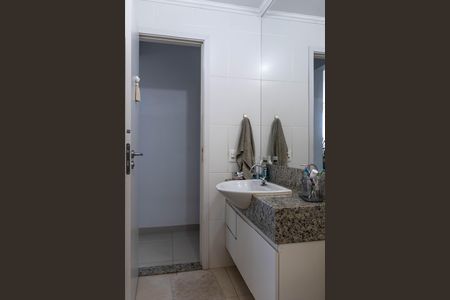 Apartamento para alugar com 180m², 3 quartos e 3 vagas Apartamento para alugar com 180m², 3 quartos e 3 vagasBanheiro Social