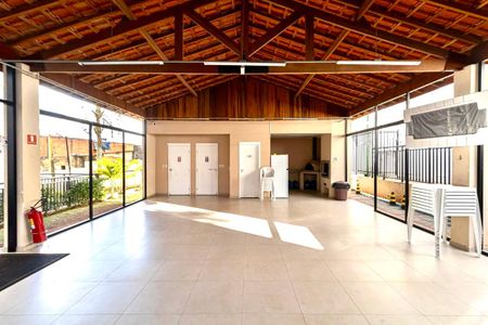 Apartamento para alugar com 44m², 2 quartos e sem vagaÁrea comum - Salão de festas