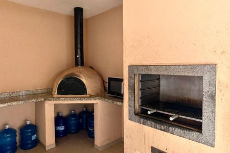 Apartamento para alugar com 44m², 2 quartos e sem vagaÁrea comum - Churrasqueira