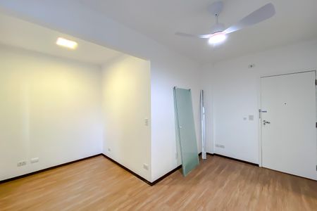 Sala de kitnet/studio para alugar com 1 quarto, 26m² em Vila Prudente, São Paulo