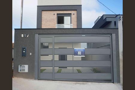 Casa de condomínio à venda com 177m², 2 quartos e 2 vagas Casa de condomínio à venda com 177m², 2 quartos e 2 vagasFachada