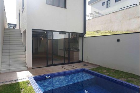 Casa de condomínio à venda com 177m², 2 quartos e 2 vagas Casa de condomínio à venda com 177m², 2 quartos e 2 vagasPiscina - Piso inferior