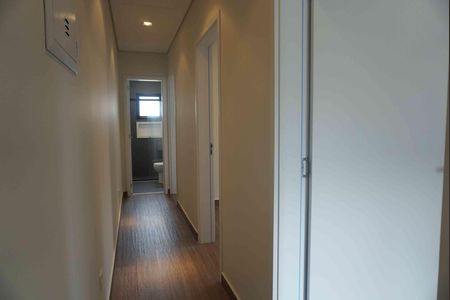 Casa de condomínio à venda com 177m², 2 quartos e 2 vagas Casa de condomínio à venda com 177m², 2 quartos e 2 vagasCorredor - Pìso superior