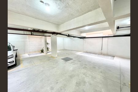 Garagem de apartamento para alugar com 2 quartos, 45m² em Jardim São Paulo, São Paulo