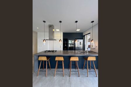 Cozinha de casa de condomínio à venda com 3 quartos, 308m² em Centro Empresarial Tamboré, Santana de Parnaíba