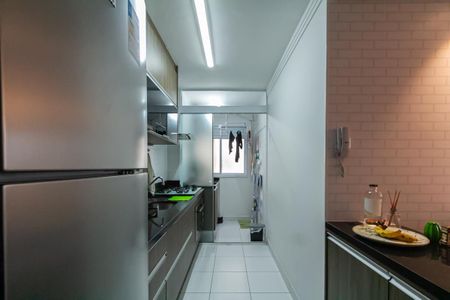 Apartamento à venda com 52m², 2 quartos e 1 vaga Apartamento à venda com 52m², 2 quartos e 1 vagaCozinha e Área de Serviço