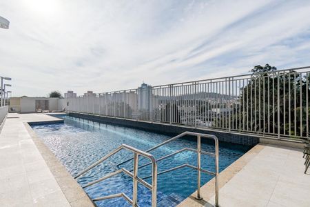 Apartamento à venda com 52m², 2 quartos e 1 vaga Apartamento à venda com 52m², 2 quartos e 1 vagaÁrea Comum