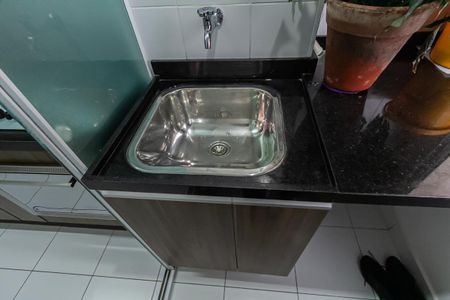 Apartamento à venda com 52m², 2 quartos e 1 vaga Apartamento à venda com 52m², 2 quartos e 1 vagaCozinha e Área de Serviço