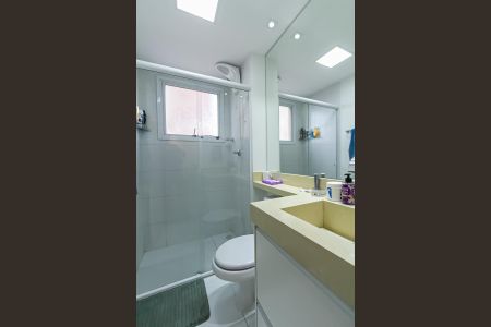 Apartamento à venda com 52m², 2 quartos e 1 vaga Apartamento à venda com 52m², 2 quartos e 1 vagaBanheiro
