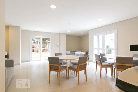 Apartamento à venda com 47m², 2 quartos e 1 vaga Apartamento à venda com 47m², 2 quartos e 1 vagaÁrea Comum - Salão de Festas