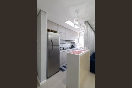Apartamento à venda com 47m², 2 quartos e 1 vaga Apartamento à venda com 47m², 2 quartos e 1 vagaCozinha e Área de Serviço