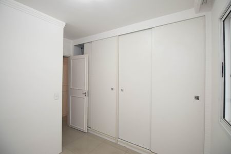 Apartamento para alugar com 65m², 3 quartos e 1 vagaSuíte 