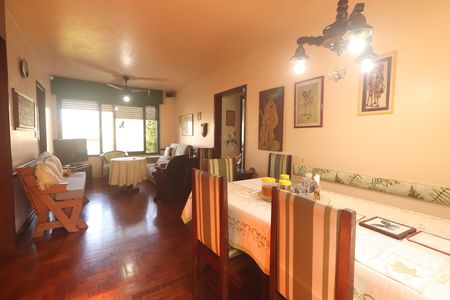 Casa à venda com 330m², 6 quartos e 2 vagasÁrea comum
