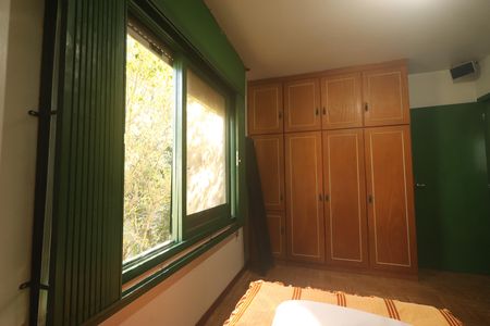 Casa à venda com 330m², 6 quartos e 2 vagasQuarto 03 