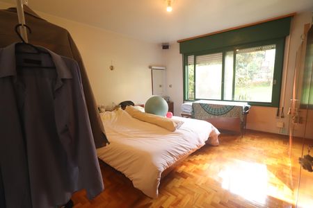 Casa à venda com 330m², 6 quartos e 2 vagasQuarto 05