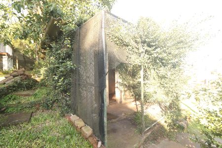 Casa à venda com 330m², 6 quartos e 2 vagascanil