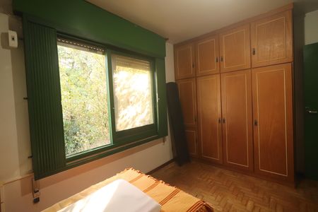 Casa à venda com 330m², 6 quartos e 2 vagasQuarto 03 