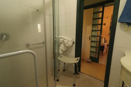 Casa à venda com 330m², 6 quartos e 2 vagasbanheiro 2