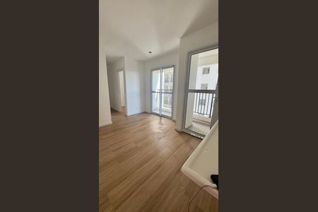 Cozinha de apartamento para alugar com 2 quartos, 39m² em Vila Campanela, São Paulo