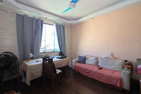 Sala de apartamento à venda com 3 quartos, 78m² em Vila Valqueire, Rio de Janeiro