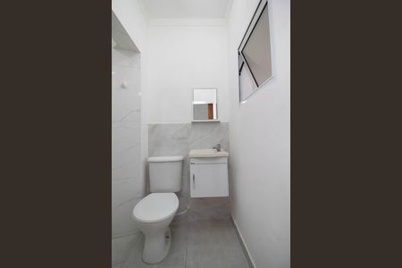 Banheiro de apartamento para alugar com 1 quarto, 60m² em Jardim Adriana, Guarulhos