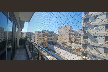 Apartamento à venda com 140m², 3 quartos e 1 vaga