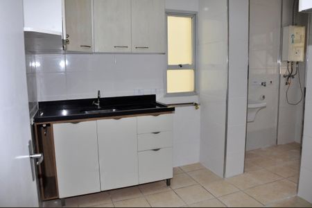 Apartamento para alugar com 74m², 3 quartos e 1 vagaDetalhe - Cozinha
